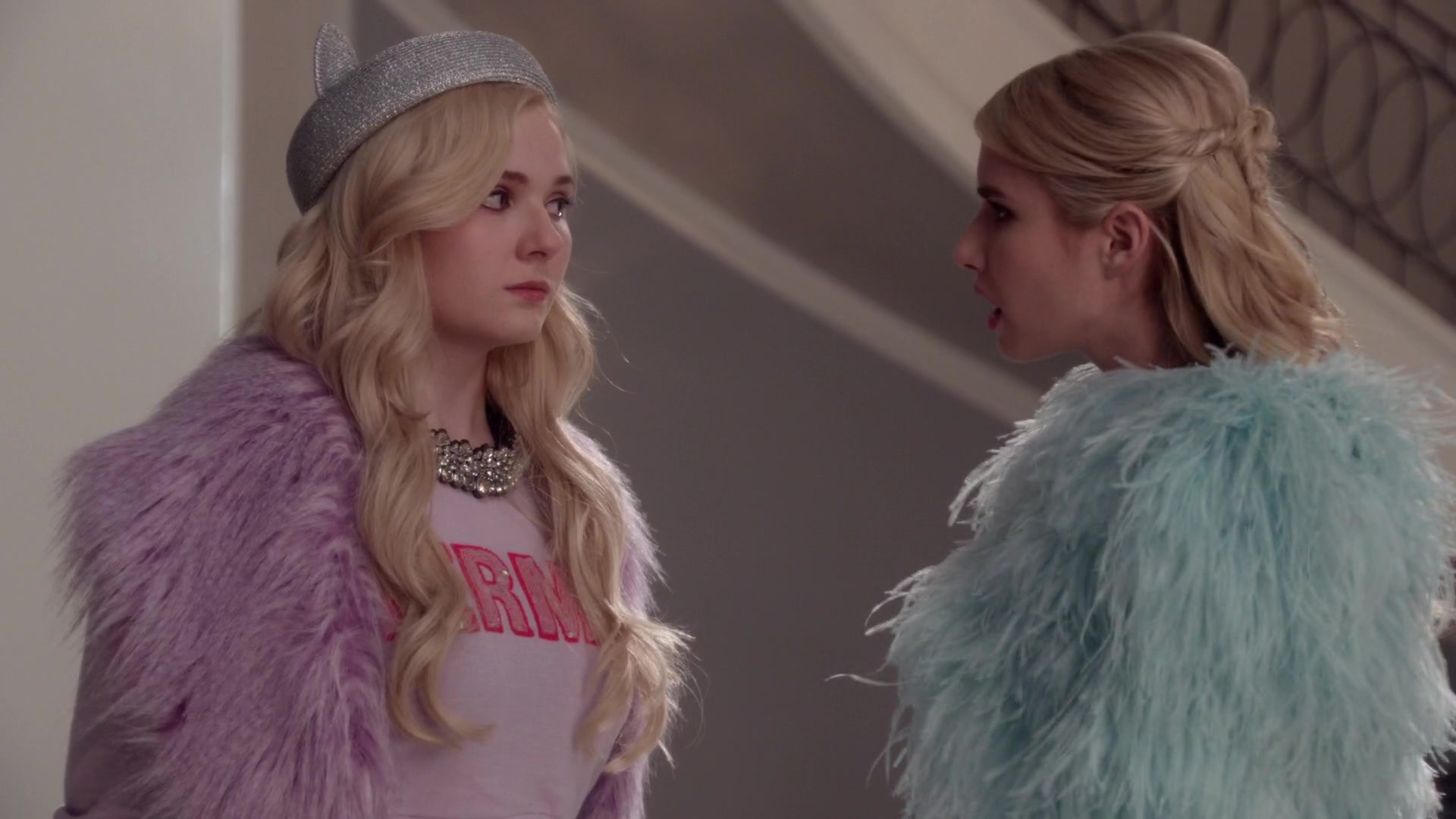 Scream_Queens_2015_S01E05_Pumpkin_Patch_1080p__0370.jpg Scream_Queens_2015_S01E05_Pumpkin_Patch_1080p__0370.jpg