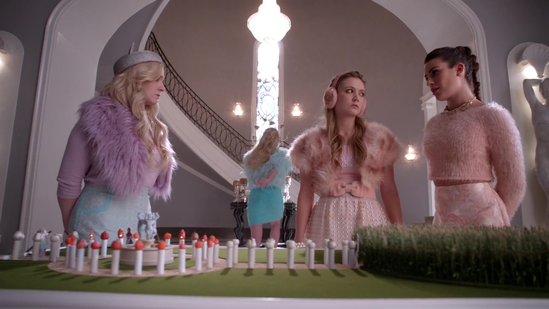 Scream_Queens_2015_S01E05_Pumpkin_Patch_1080p__0376.jpg