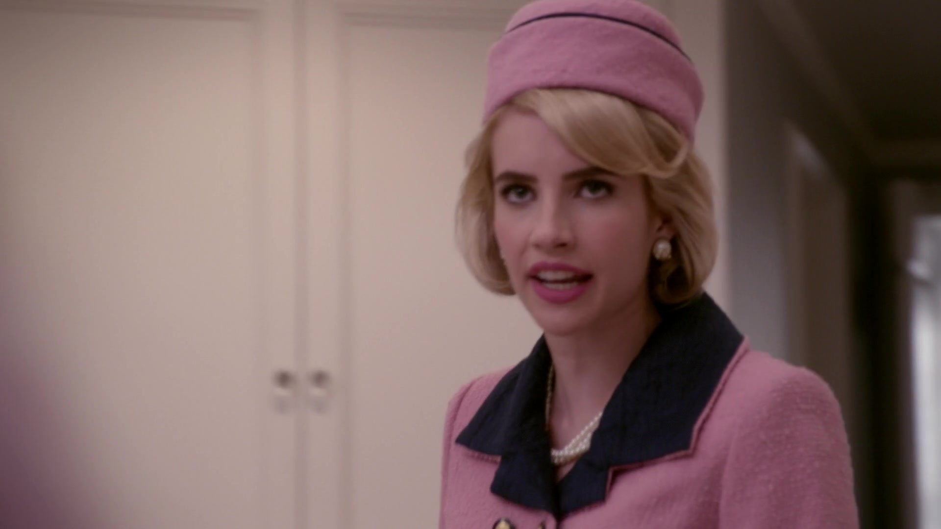 Scream_Queens_2015_S01E05_Pumpkin_Patch_1080p__0415.jpg