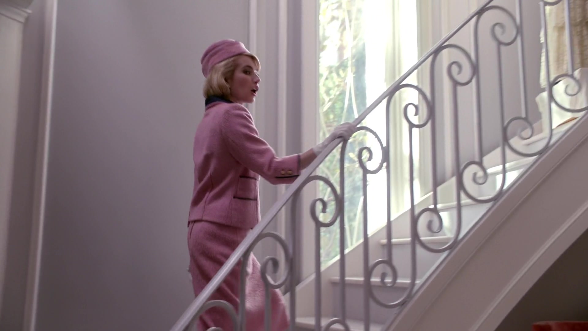 Scream_Queens_2015_S01E05_Pumpkin_Patch_1080p__0426.jpg