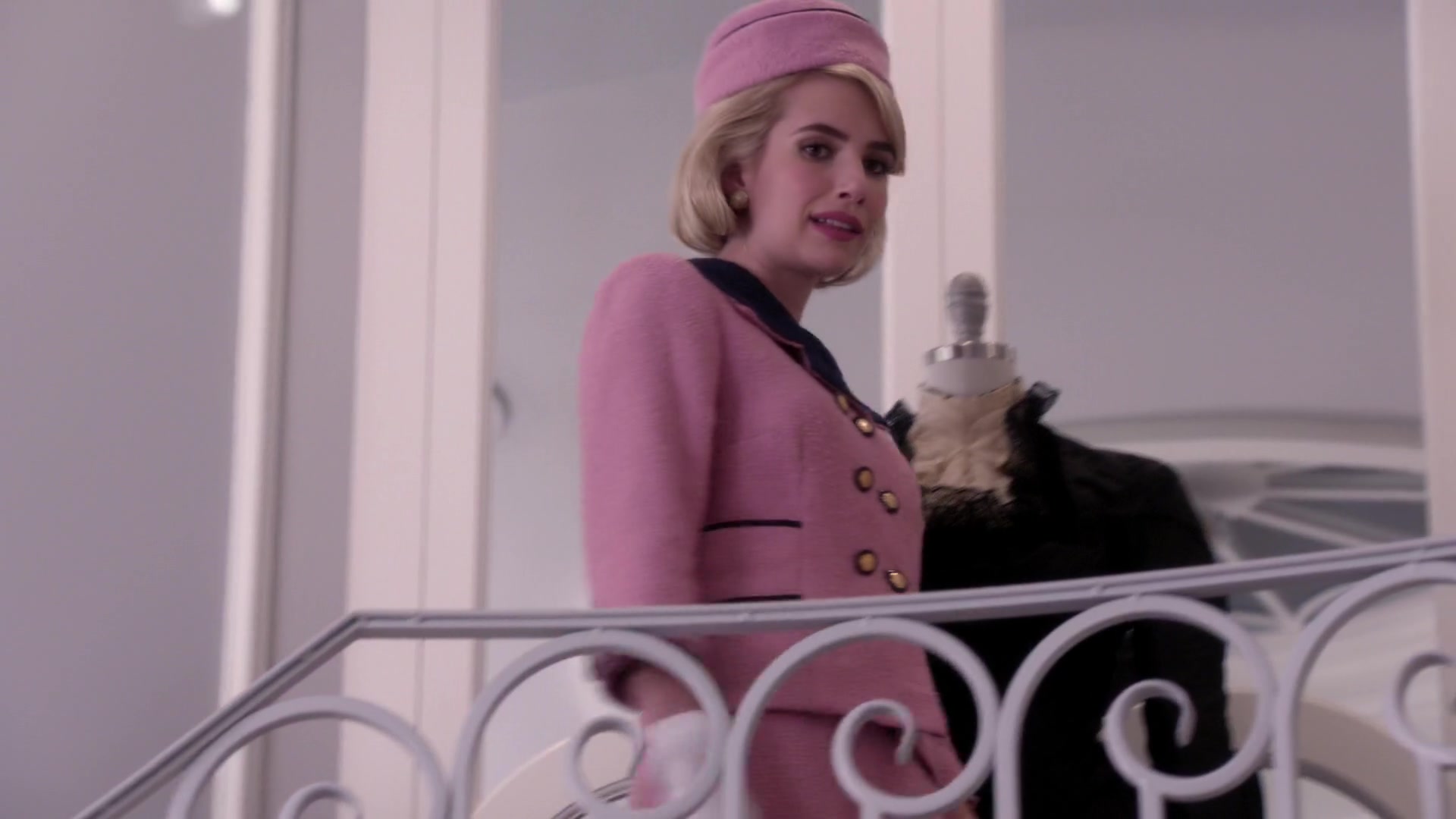 Scream_Queens_2015_S01E05_Pumpkin_Patch_1080p__0484.jpg Scream_Queens_2015_S01E05_Pumpkin_Patch_1080p__0484.jpg