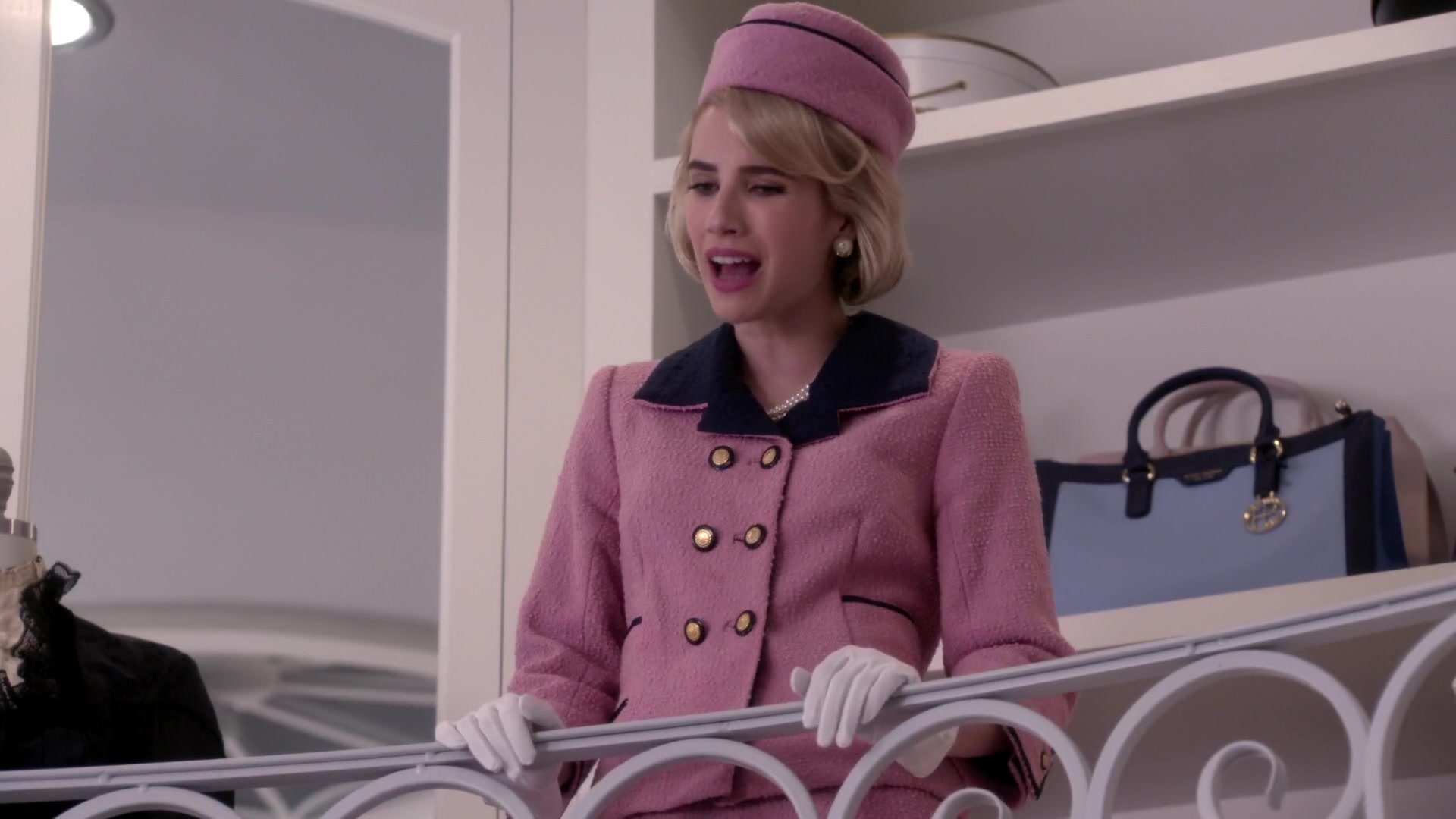 Scream_Queens_2015_S01E05_Pumpkin_Patch_1080p__0537.jpg Scream_Queens_2015_S01E05_Pumpkin_Patch_1080p__0537.jpg