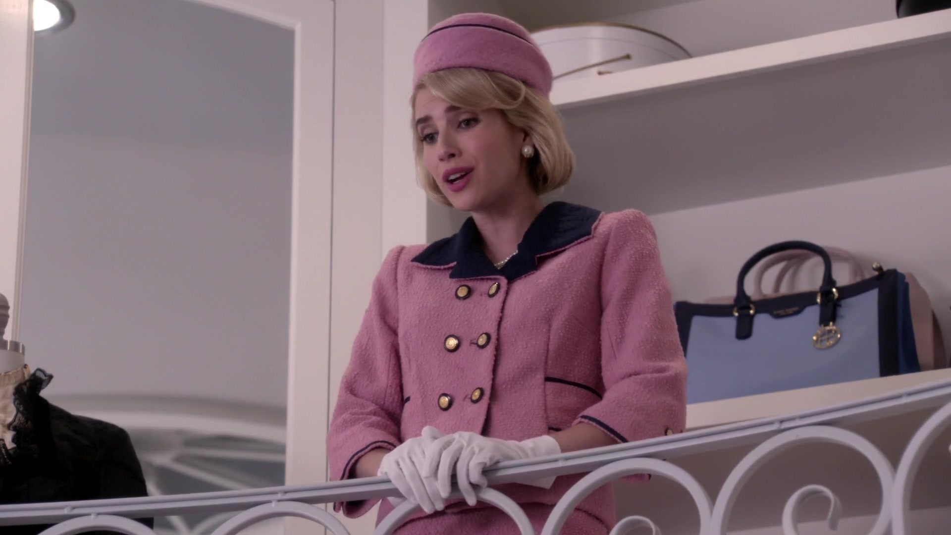 Scream_Queens_2015_S01E05_Pumpkin_Patch_1080p__0546.jpg Scream_Queens_2015_S01E05_Pumpkin_Patch_1080p__0546.jpg