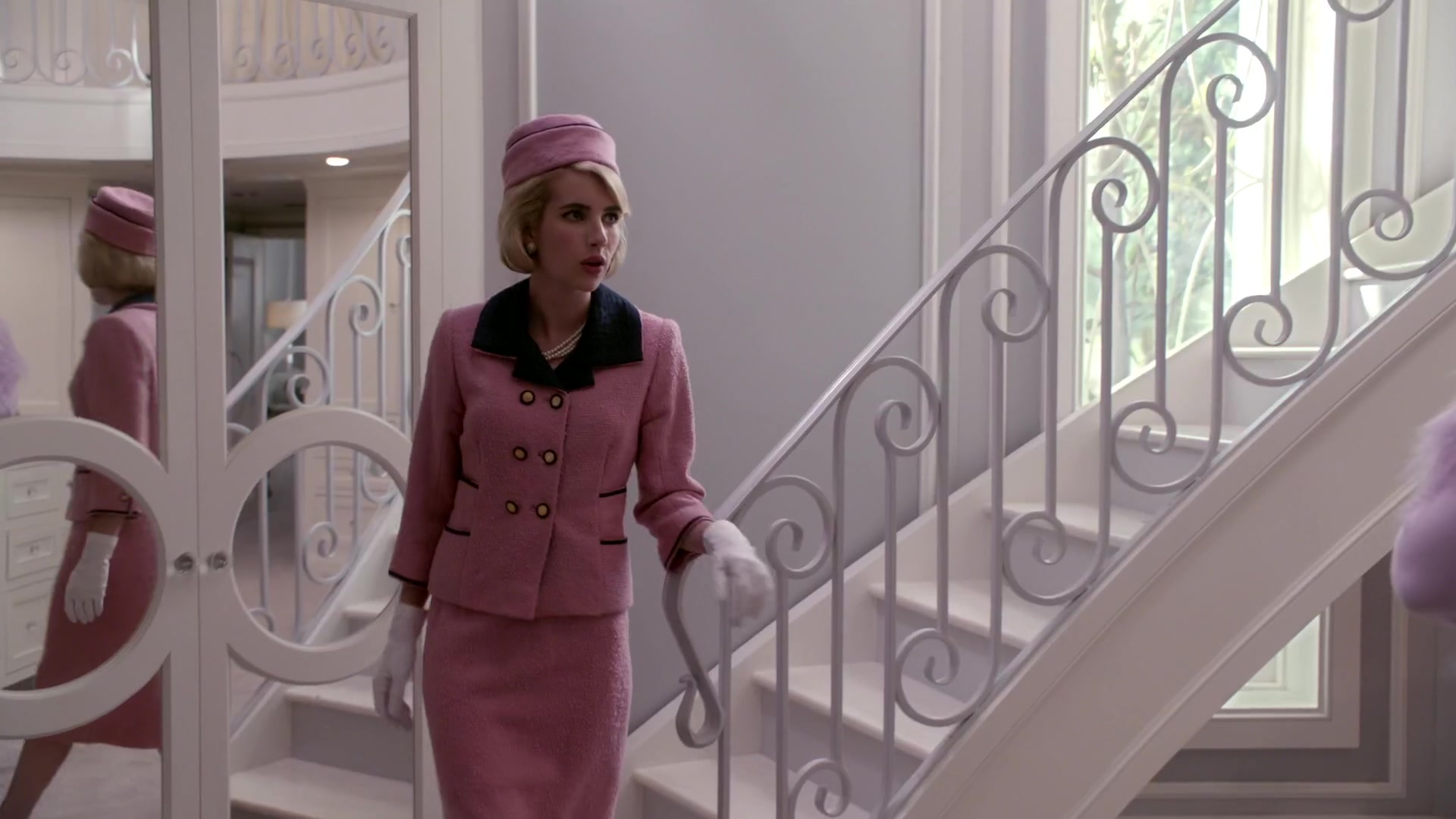 Scream_Queens_2015_S01E05_Pumpkin_Patch_1080p__0626.jpg Scream_Queens_2015_S01E05_Pumpkin_Patch_1080p__0626.jpg