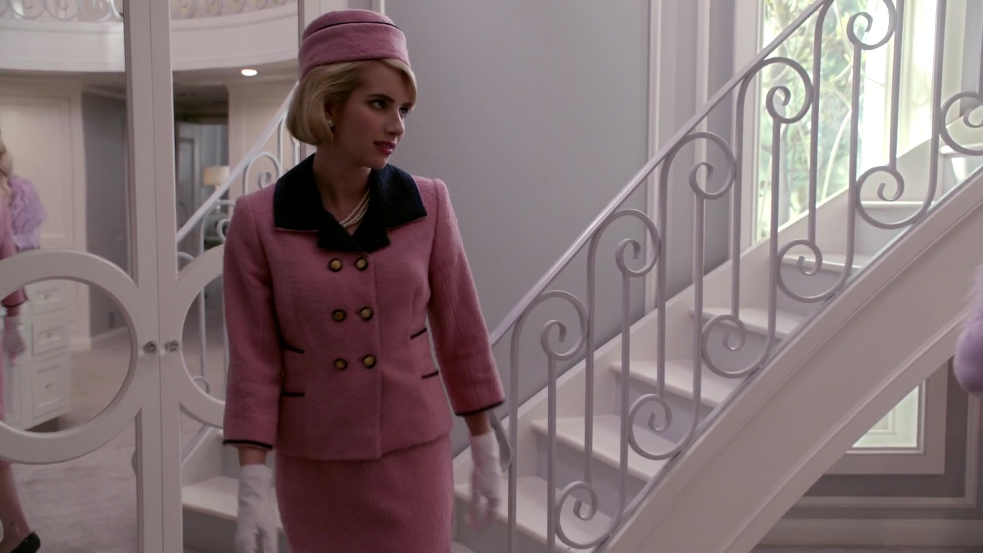 Scream_Queens_2015_S01E05_Pumpkin_Patch_1080p__0628.jpg Scream_Queens_2015_S01E05_Pumpkin_Patch_1080p__0628.jpg
