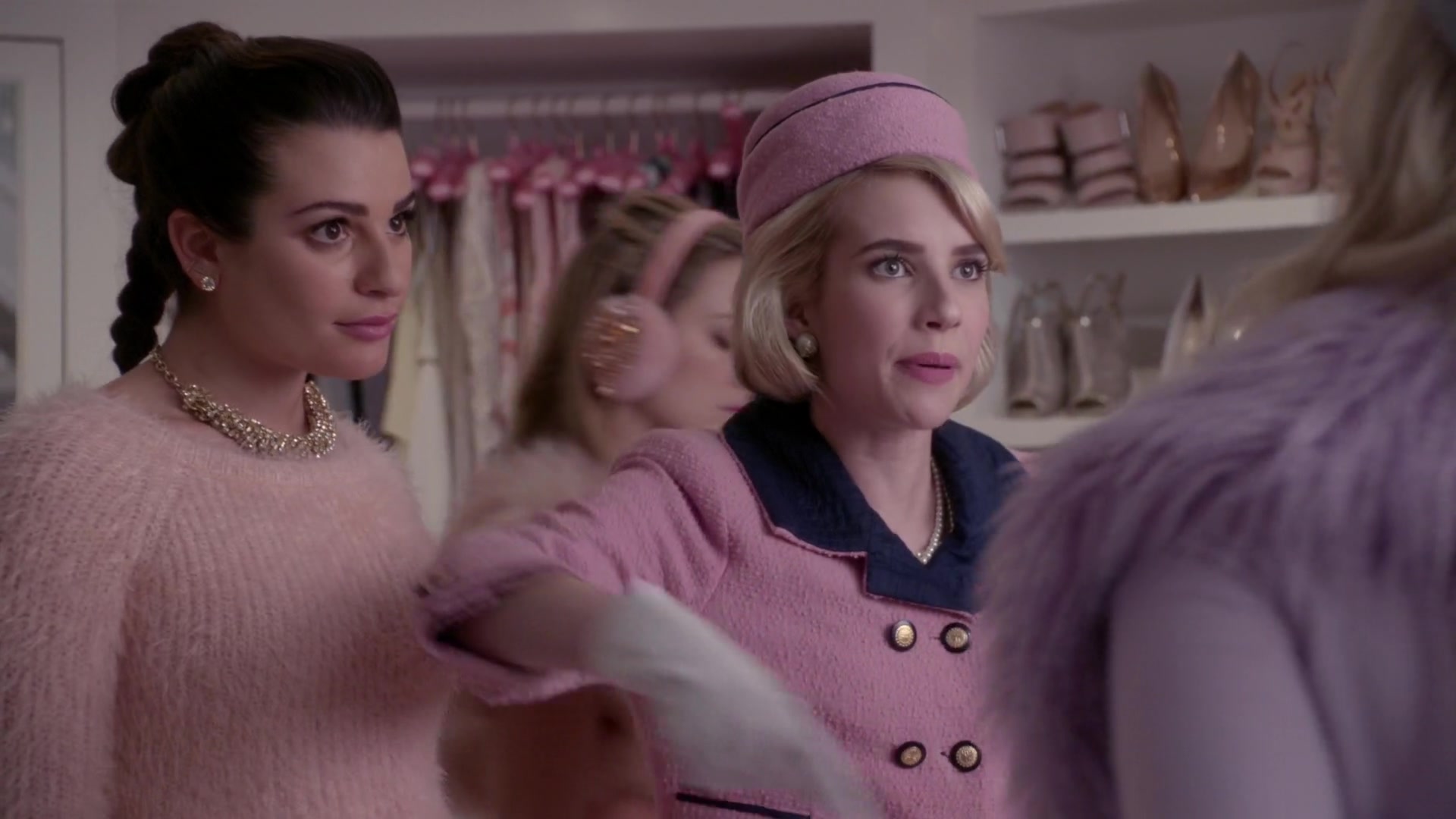 Scream_Queens_2015_S01E05_Pumpkin_Patch_1080p__0638.jpg Scream_Queens_2015_S01E05_Pumpkin_Patch_1080p__0638.jpg