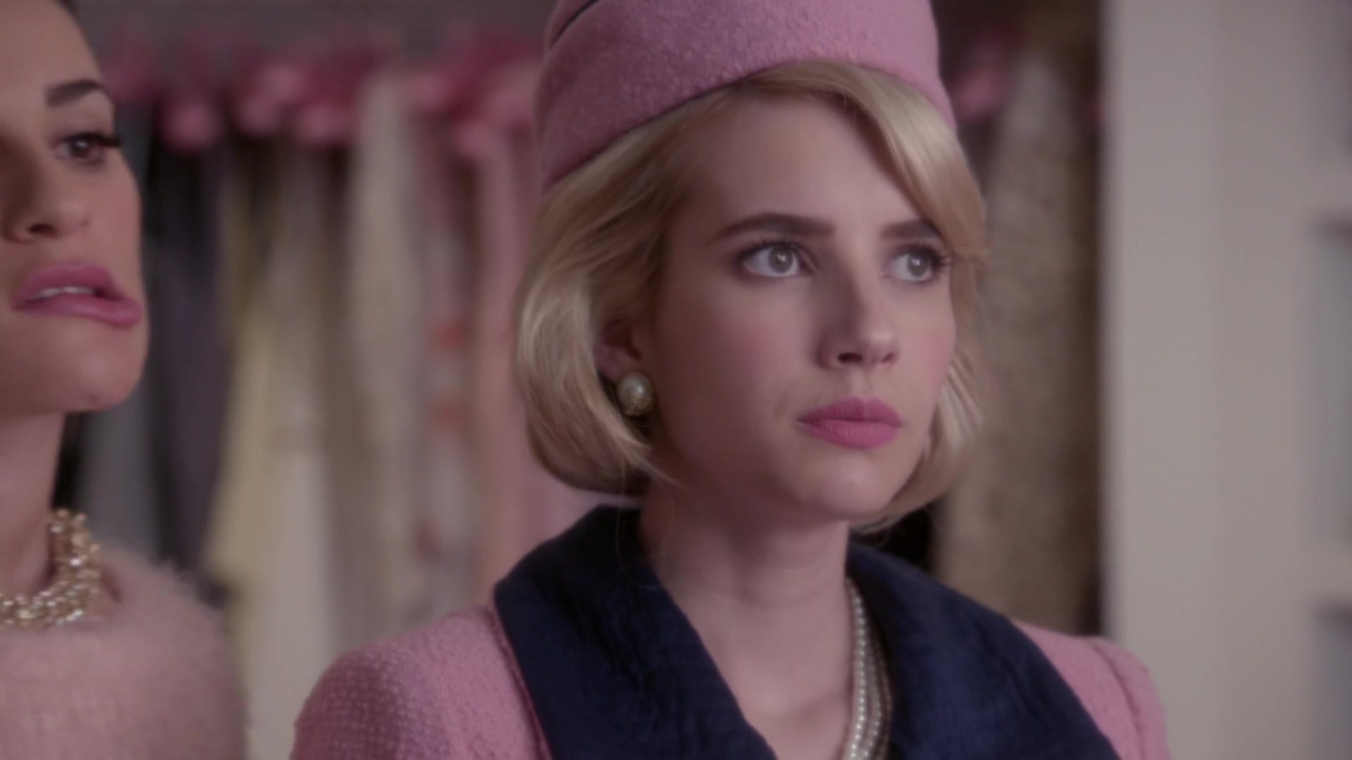 Scream_Queens_2015_S01E05_Pumpkin_Patch_1080p__0680.jpg