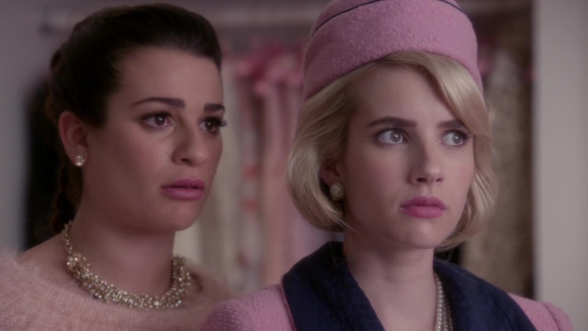 Scream_Queens_2015_S01E05_Pumpkin_Patch_1080p__0690.jpg