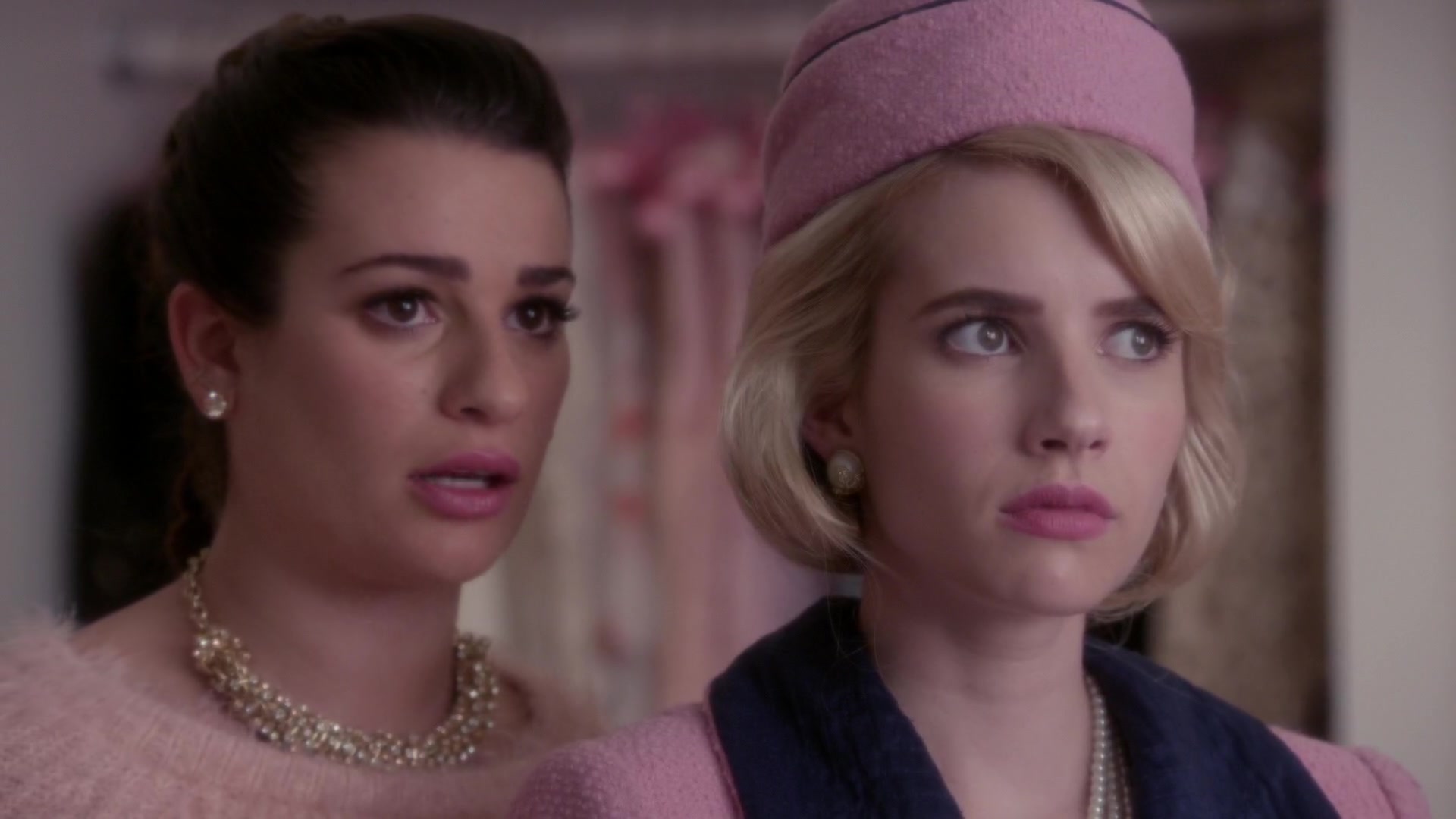 Scream_Queens_2015_S01E05_Pumpkin_Patch_1080p__0692.jpg