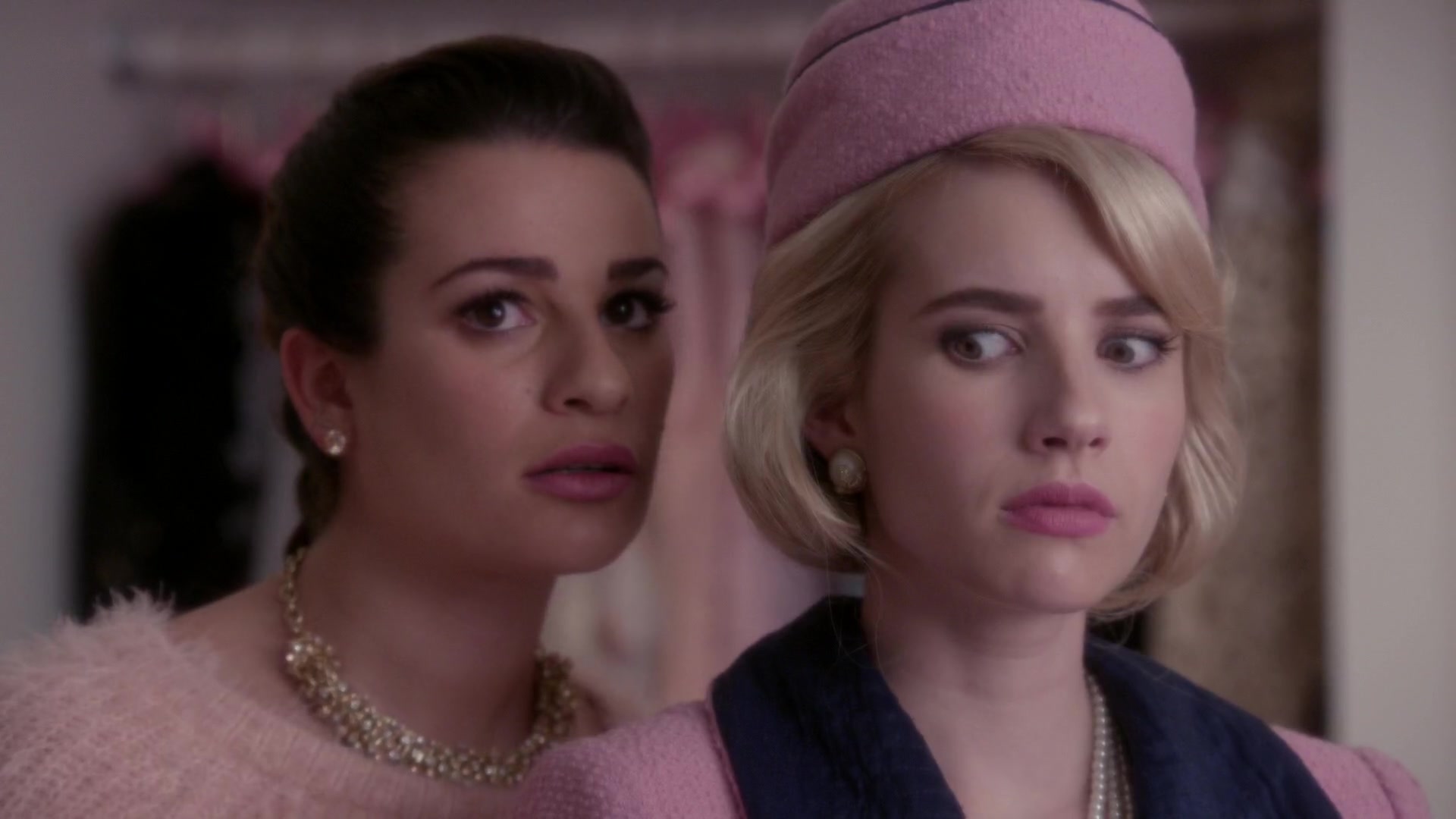 Scream_Queens_2015_S01E05_Pumpkin_Patch_1080p__0699.jpg