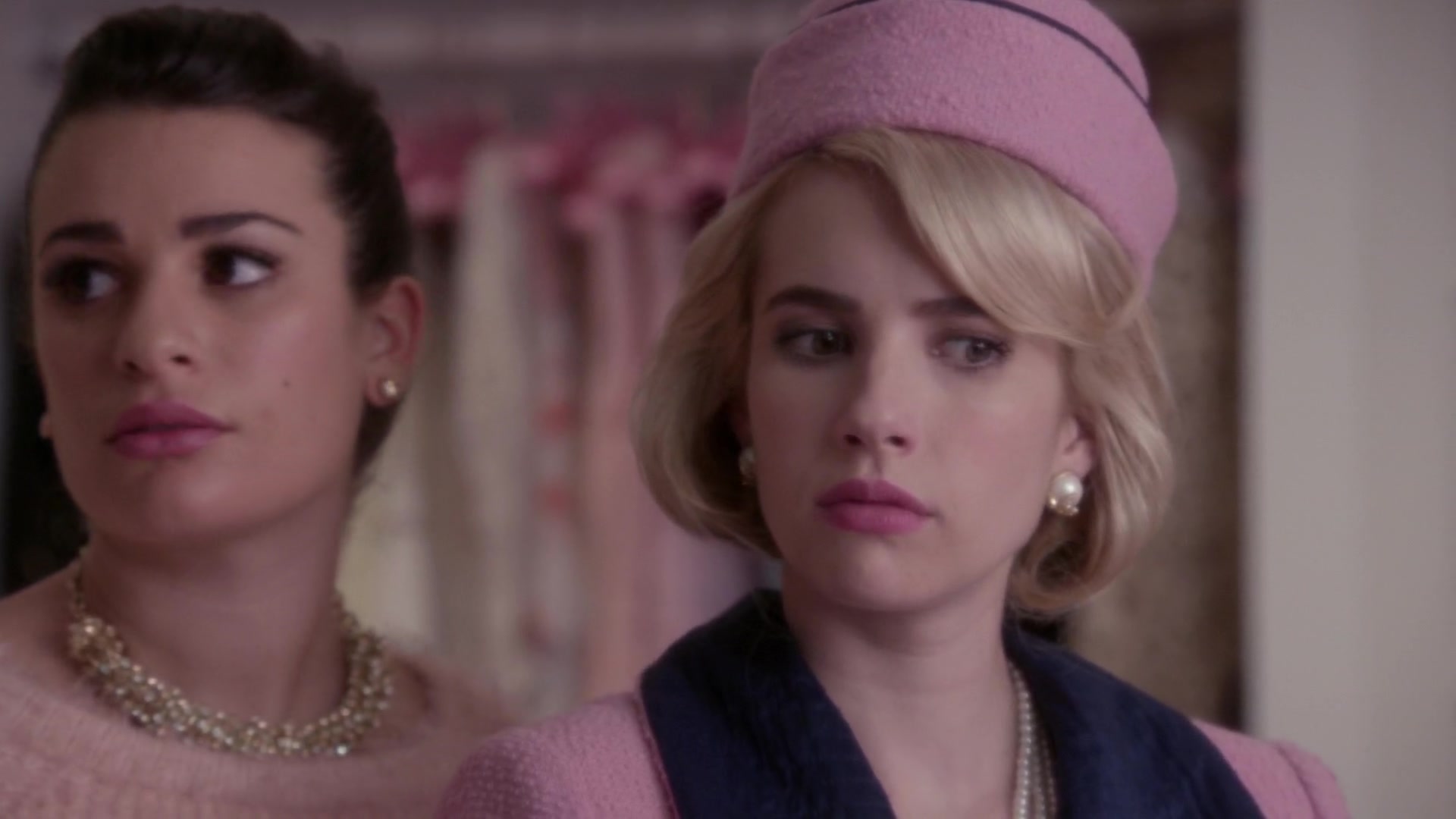 Scream_Queens_2015_S01E05_Pumpkin_Patch_1080p__0704.jpg