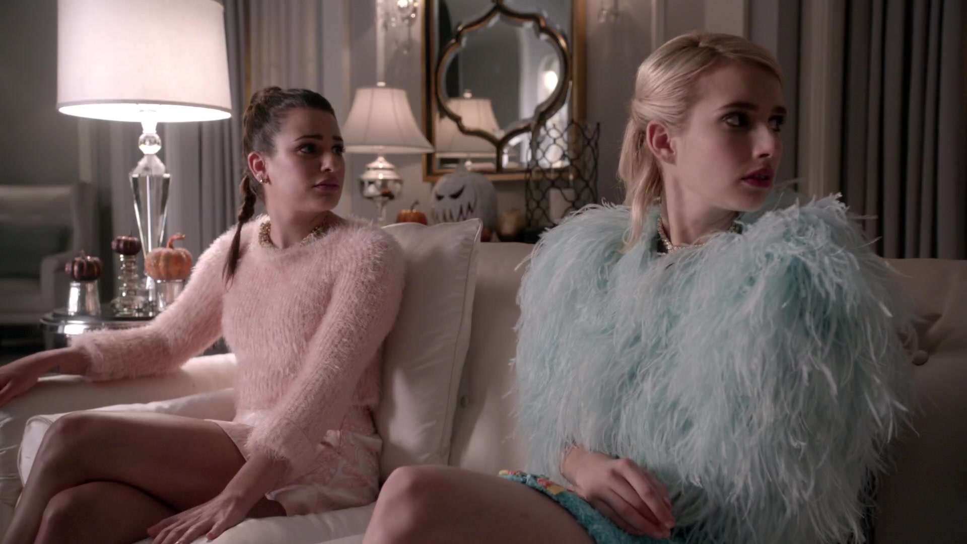 Scream_Queens_2015_S01E05_Pumpkin_Patch_1080p__0982.jpg