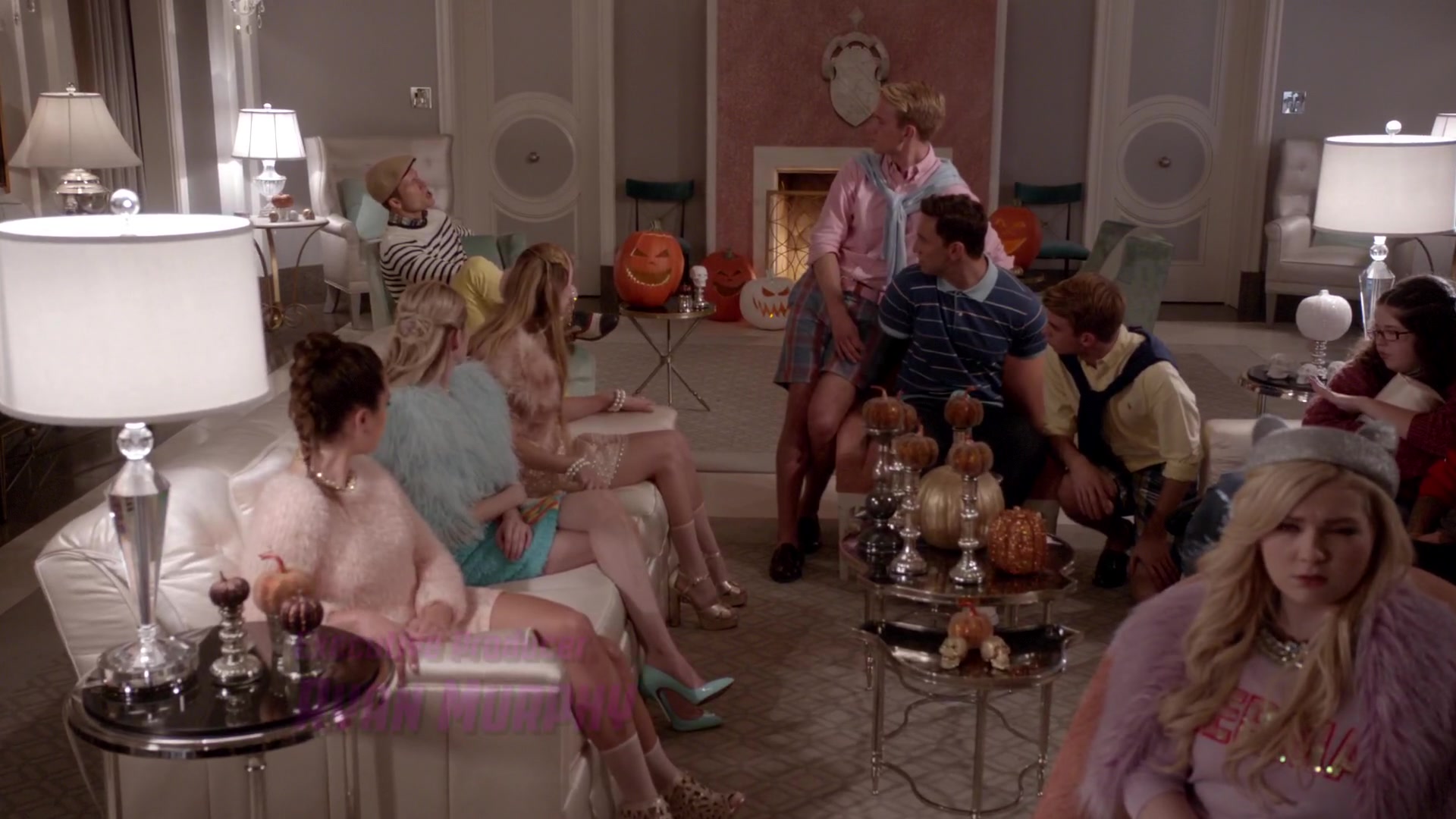Scream_Queens_2015_S01E05_Pumpkin_Patch_1080p__0999.jpg Scream_Queens_2015_S01E05_Pumpkin_Patch_1080p__0999.jpg