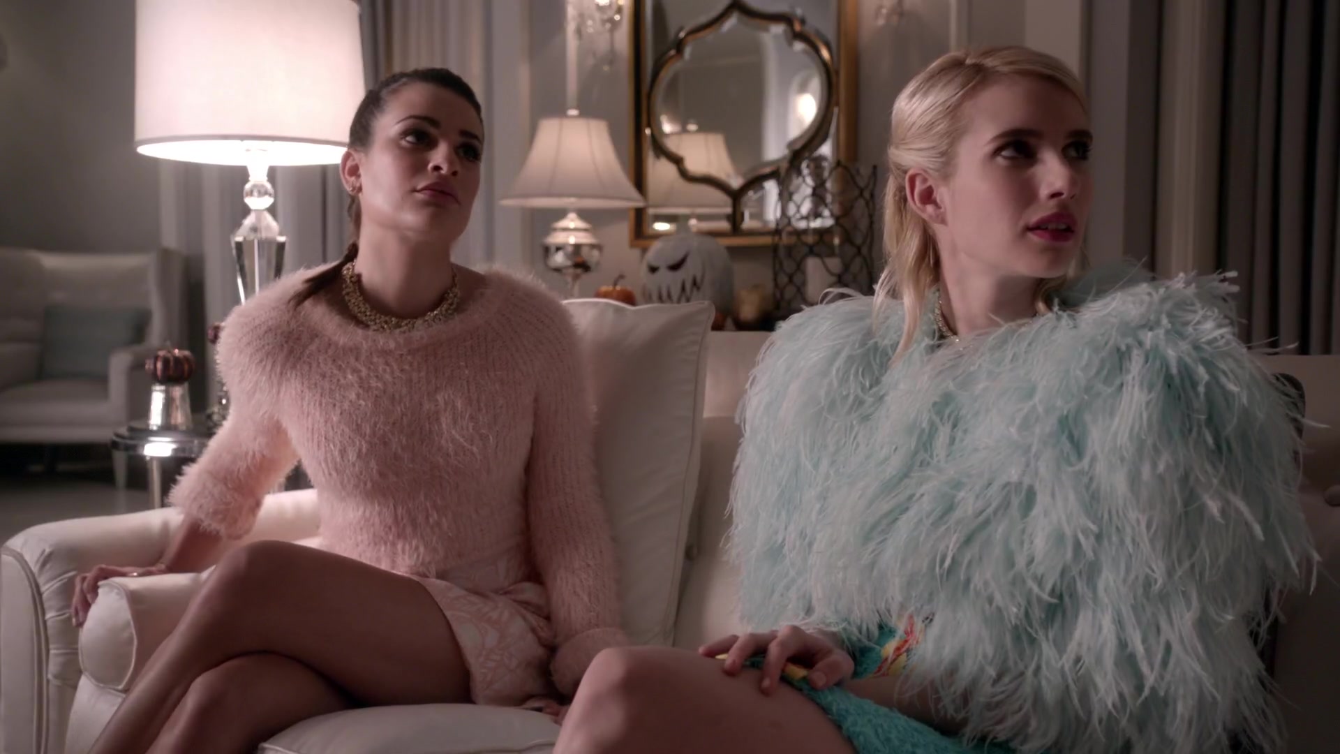 Scream_Queens_2015_S01E05_Pumpkin_Patch_1080p__1093.jpg