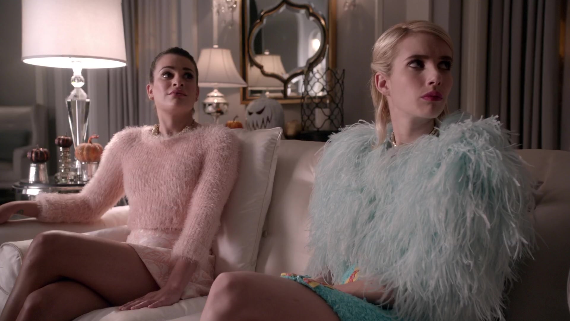 Scream_Queens_2015_S01E05_Pumpkin_Patch_1080p__1112.jpg