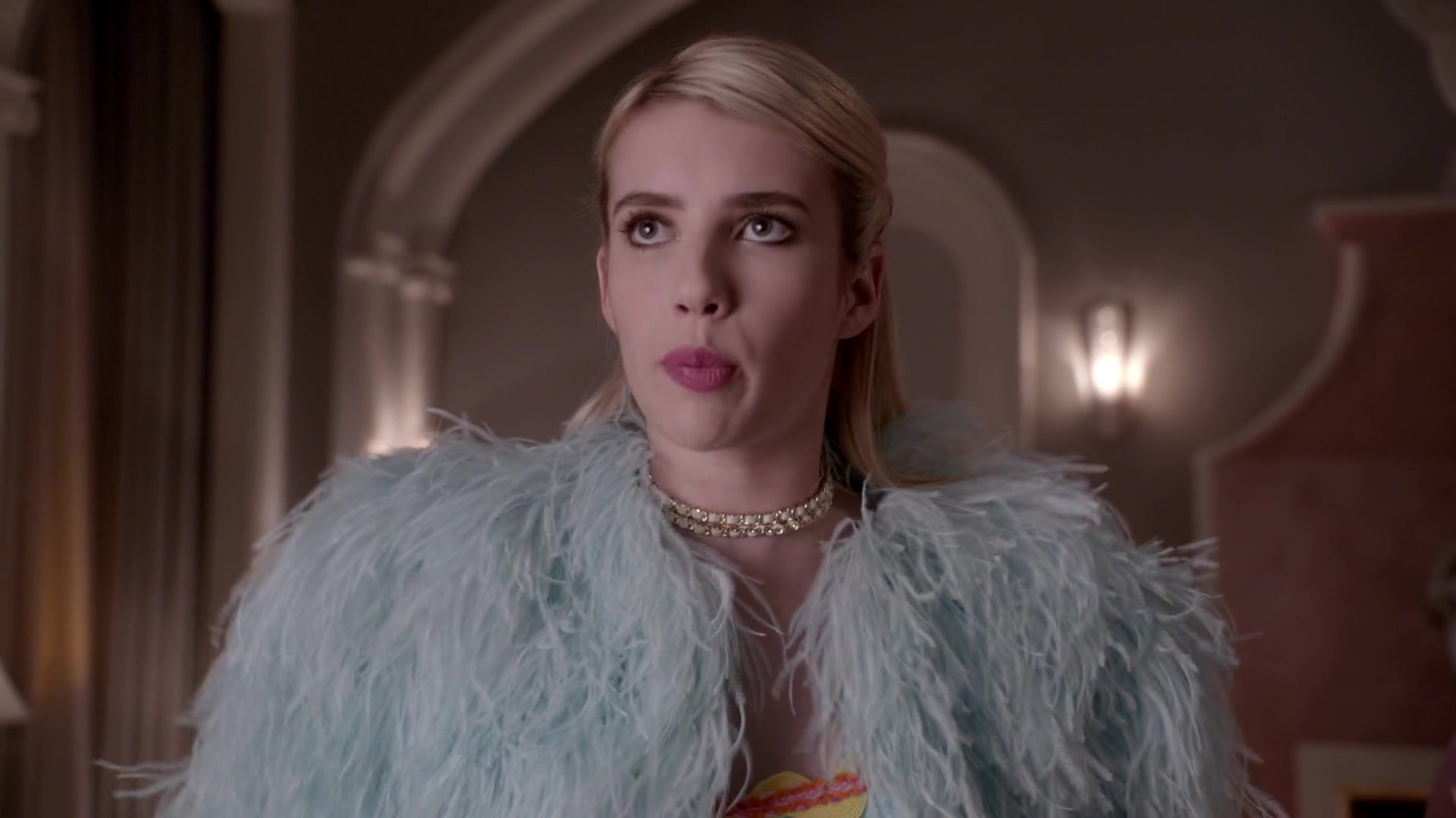 Scream_Queens_2015_S01E05_Pumpkin_Patch_1080p__1279.jpg