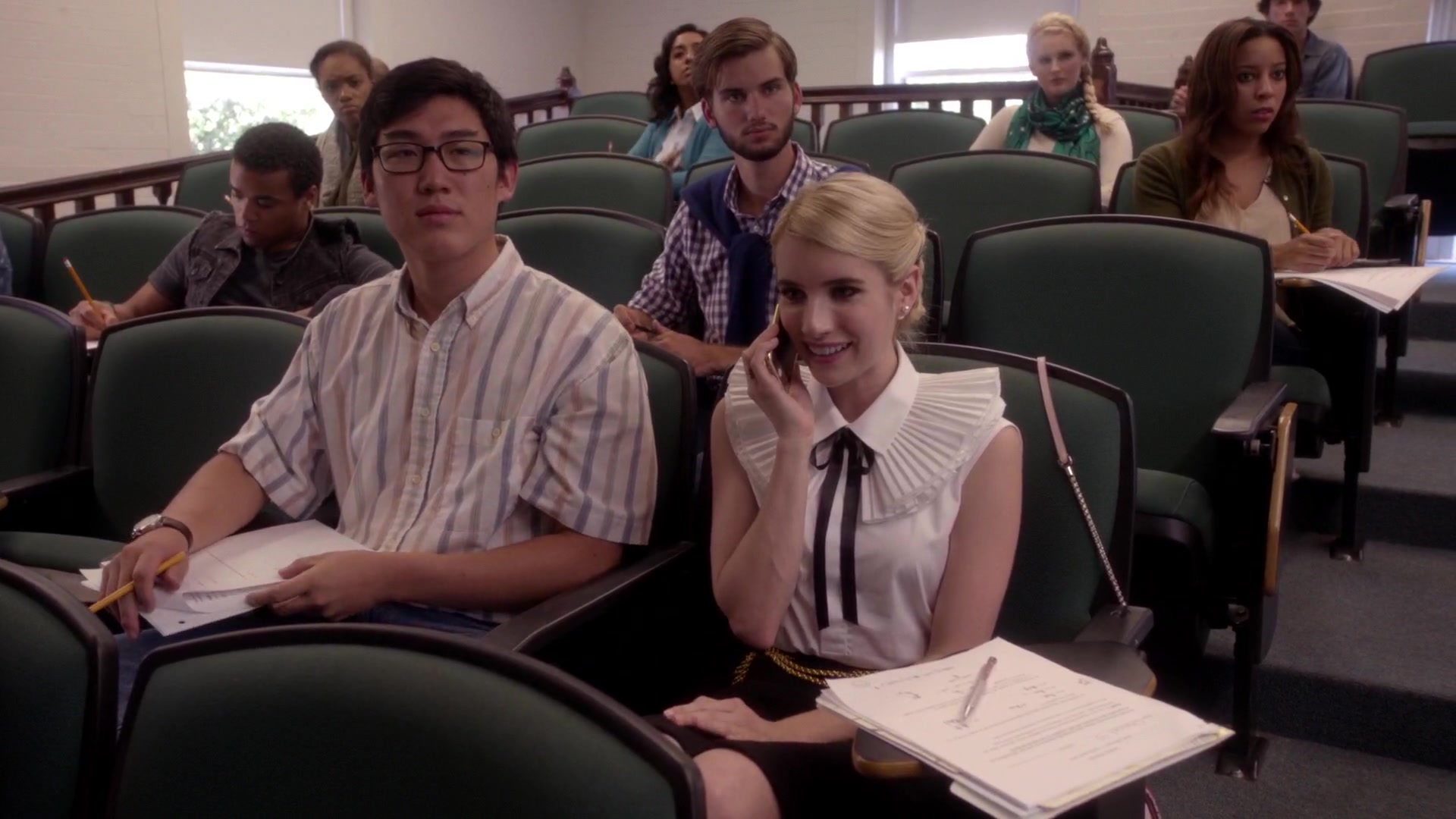 Scream_Queens_2015_S01E05_Pumpkin_Patch_1080p__1986.jpg Scream_Queens_2015_S01E05_Pumpkin_Patch_1080p__1986.jpg