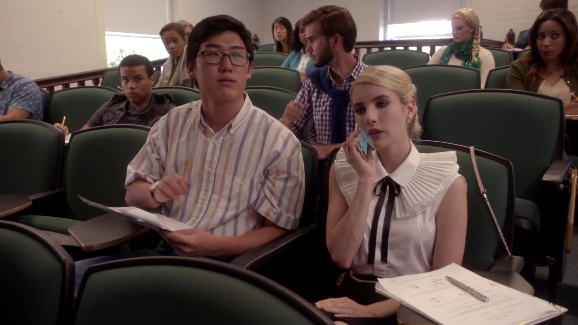 Scream_Queens_2015_S01E05_Pumpkin_Patch_1080p__2007.jpg