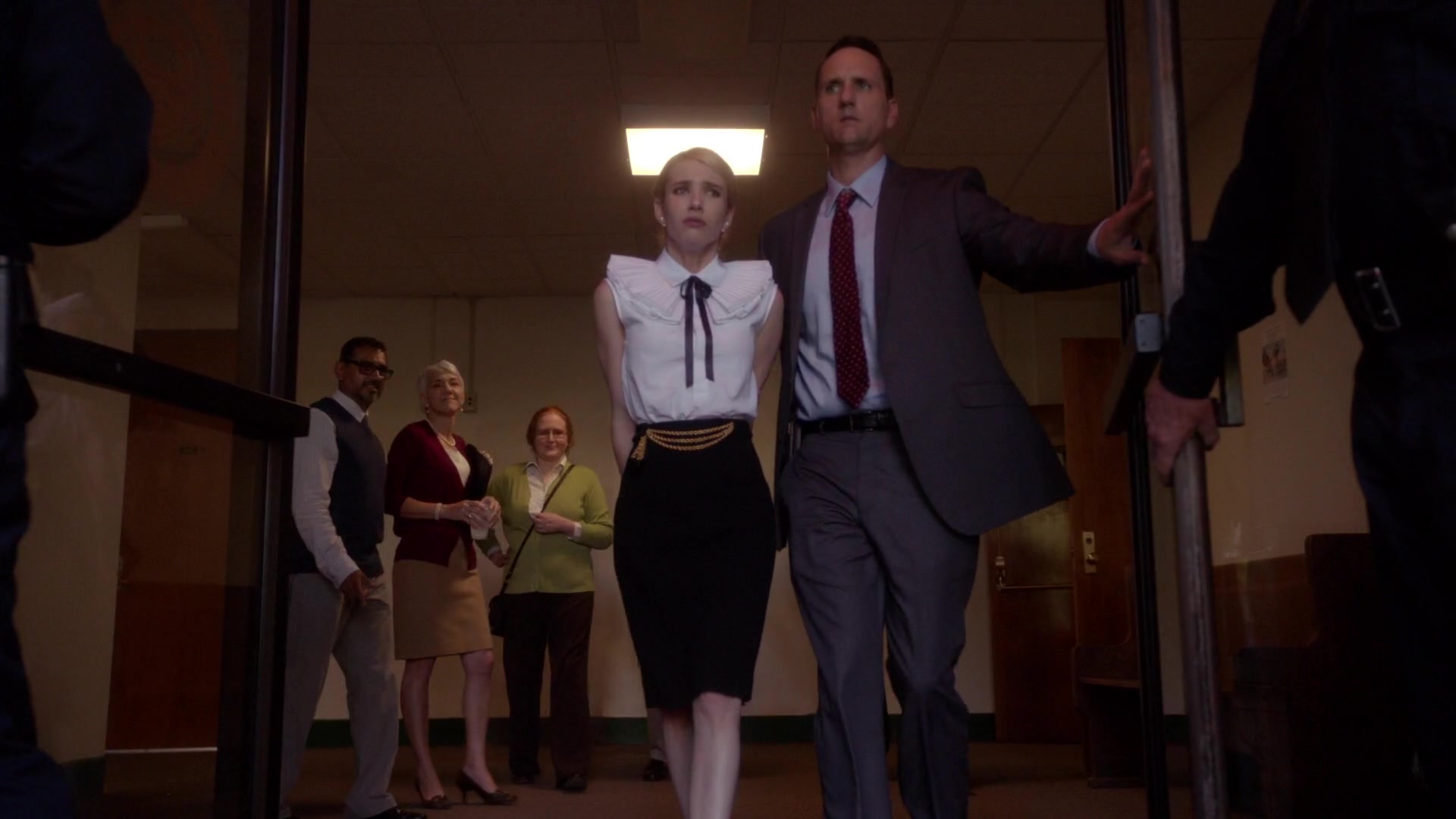 Scream_Queens_2015_S01E05_Pumpkin_Patch_1080p__2036.jpg