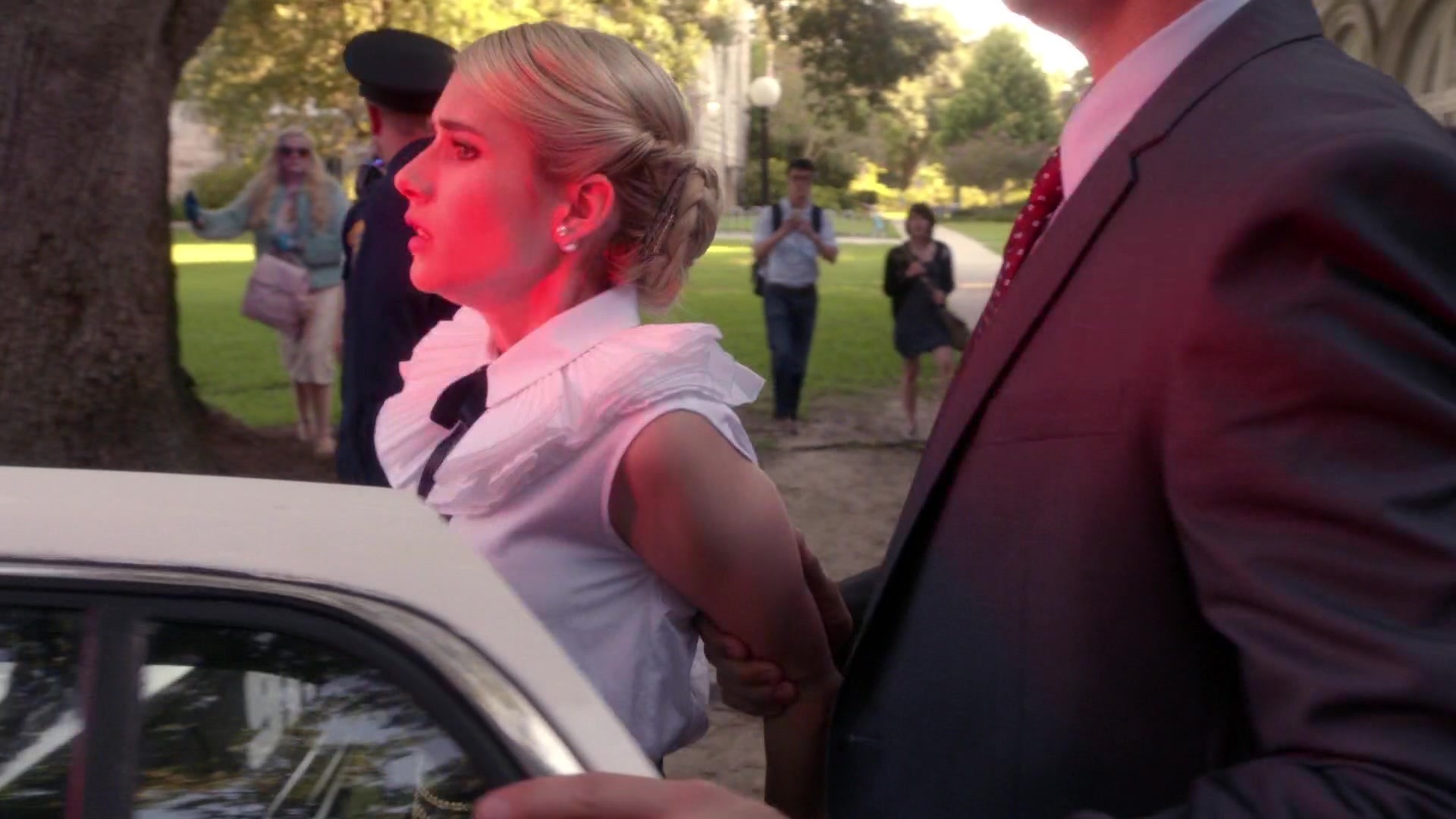 Scream_Queens_2015_S01E05_Pumpkin_Patch_1080p__2065.jpg Scream_Queens_2015_S01E05_Pumpkin_Patch_1080p__2065.jpg