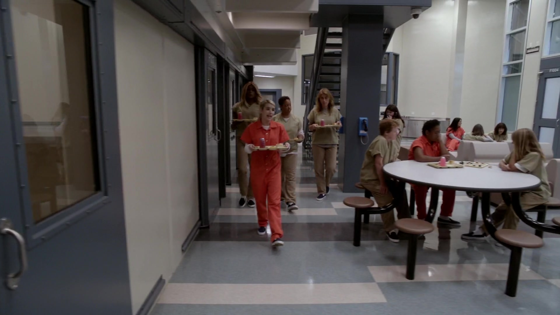 Scream_Queens_2015_S01E05_Pumpkin_Patch_1080p__2805.jpg