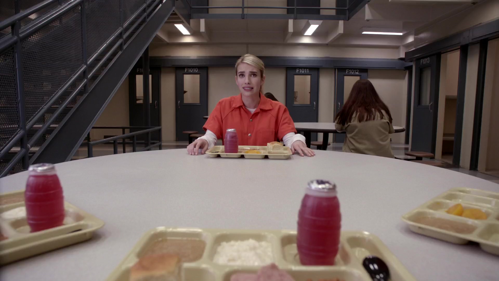 Scream_Queens_2015_S01E05_Pumpkin_Patch_1080p__2833.jpg