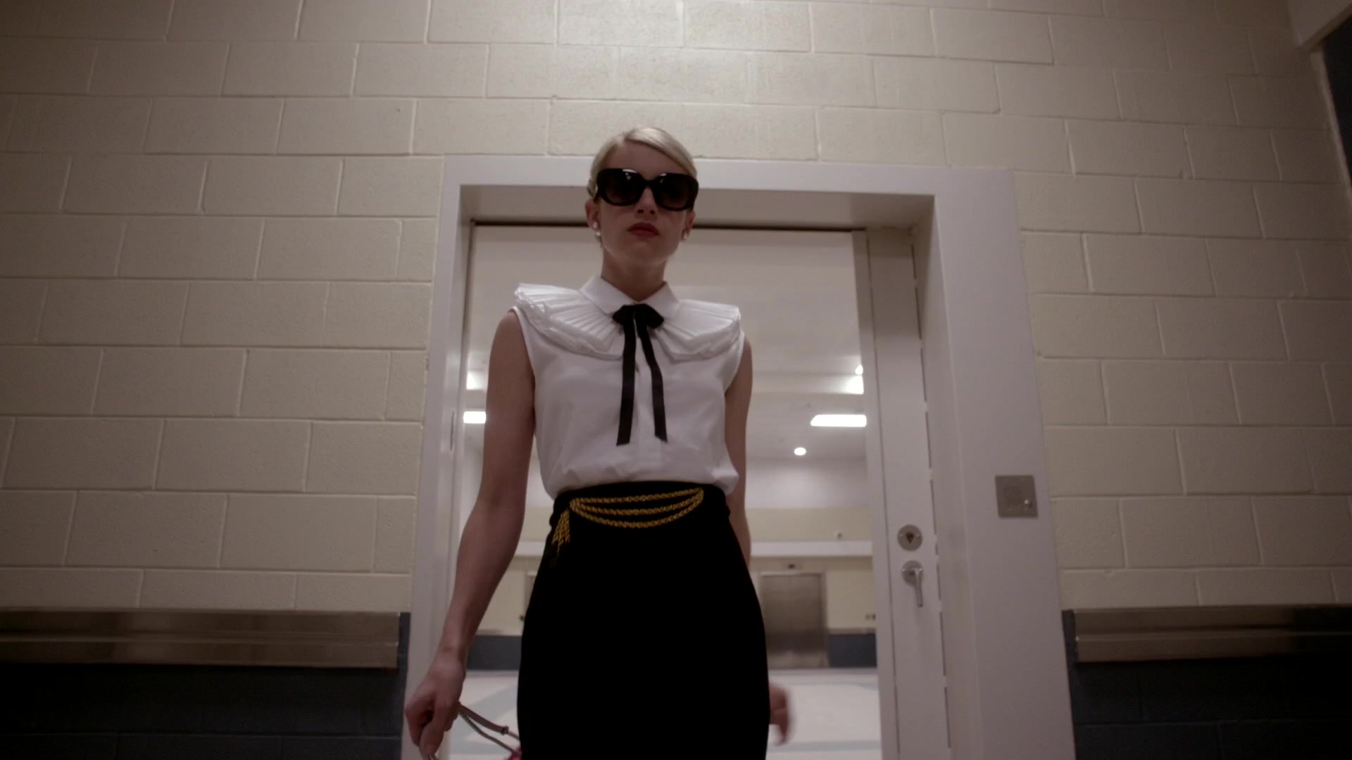 Scream_Queens_2015_S01E05_Pumpkin_Patch_1080p__2973.jpg
