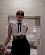 Scream_Queens_2015_S01E05_Pumpkin_Patch_1080p_2974.jpg