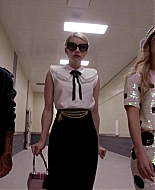 Scream_Queens_2015_S01E05_Pumpkin_Patch_1080p_3001.jpg