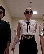Scream_Queens_2015_S01E05_Pumpkin_Patch_1080p_3026.jpg
