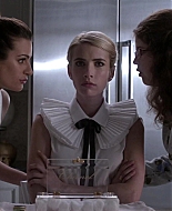 Scream_Queens_2015_S01E05_Pumpkin_Patch_1080p_3558.jpg