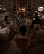 Scream_Queens_2015_S01E05_Pumpkin_Patch_1080p_5525.jpg