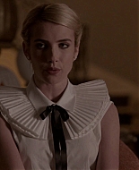 Scream_Queens_2015_S01E05_Pumpkin_Patch_1080p_5552.jpg