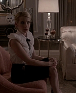 Scream_Queens_2015_S01E05_Pumpkin_Patch_1080p_5678.jpg