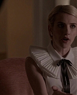 Scream_Queens_2015_S01E05_Pumpkin_Patch_1080p_5969.jpg