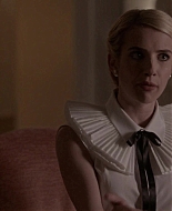 Scream_Queens_2015_S01E05_Pumpkin_Patch_1080p_5970.jpg