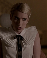 Scream_Queens_2015_S01E05_Pumpkin_Patch_1080p_6020.jpg