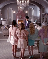 Scream_Queens_2015_S01E05_Pumpkin_Patch_1080p__0127.jpg