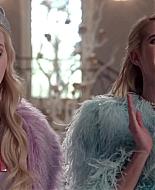 Scream_Queens_2015_S01E05_Pumpkin_Patch_1080p__0154.jpg
