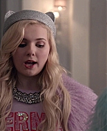 Scream_Queens_2015_S01E05_Pumpkin_Patch_1080p__0276.jpg