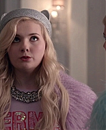 Scream_Queens_2015_S01E05_Pumpkin_Patch_1080p__0283.jpg