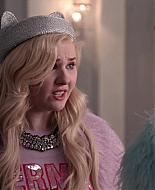 Scream_Queens_2015_S01E05_Pumpkin_Patch_1080p__0321.jpg