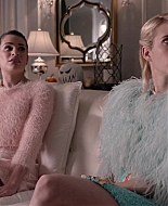 Scream_Queens_2015_S01E05_Pumpkin_Patch_1080p__1110.jpg