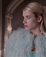 Scream_Queens_2015_S01E05_Pumpkin_Patch_1080p__1326.jpg