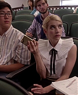 Scream_Queens_2015_S01E05_Pumpkin_Patch_1080p__2022.jpg
