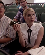 Scream_Queens_2015_S01E05_Pumpkin_Patch_1080p__2023.jpg