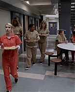 Scream_Queens_2015_S01E05_Pumpkin_Patch_1080p__2810.jpg