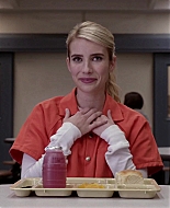 Scream_Queens_2015_S01E05_Pumpkin_Patch_1080p__2897.jpg