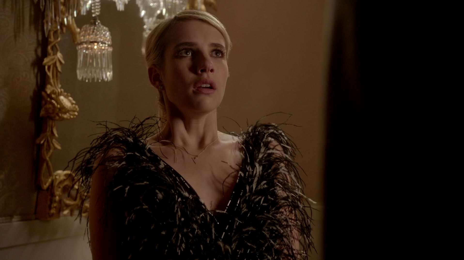 Scream_Queens_2015_S01E10_Thanksgiving_1080p_3061.jpg