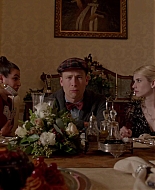 Scream_Queens_2015_S01E10_Thanksgiving_1080p_2365.jpg